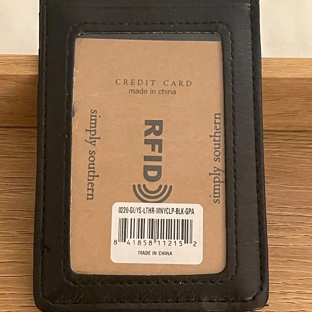 ‼️NWT Simply Southern Black “Grandpa life”money clip w/ card holders